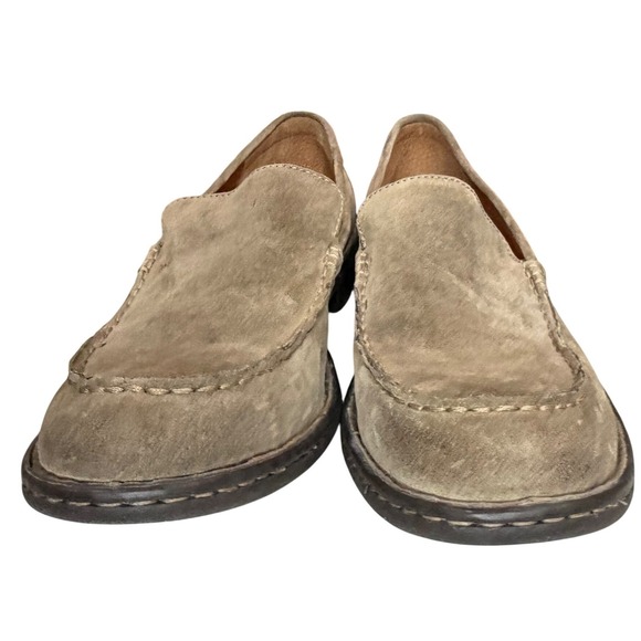Born Hand Crafted Suede Loafer Shoes Mens 11 Taupe Opanka Moc Toe Quiet Luxury - Picture 5 of 14